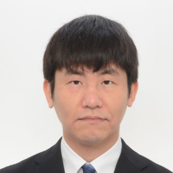 Tomonori Yagi headshot